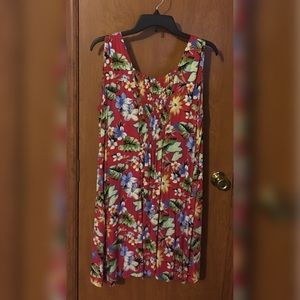 EUC BFA Floral Tank